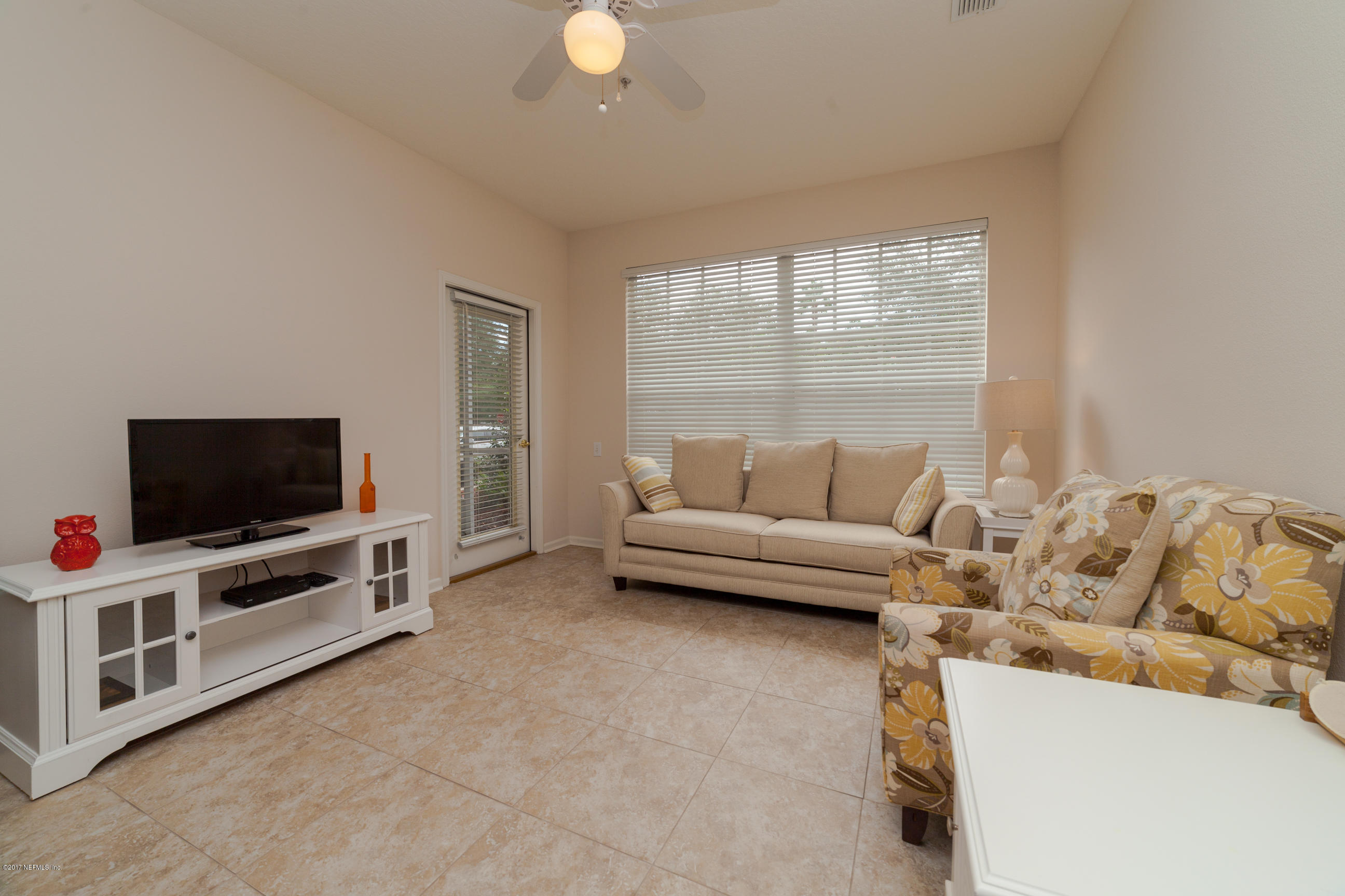 10550 Baymeadows Road, Unit 202 Jacksonville, FL 32256 - Photo 8 of 29 Living Room