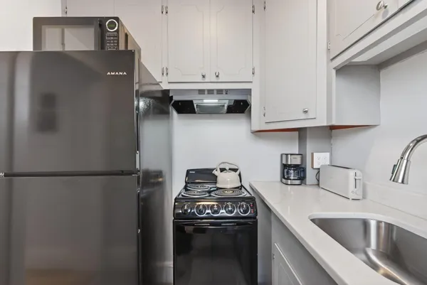 $369,000 | 138 Pine Street, Unit 3, Portland, ME 04102