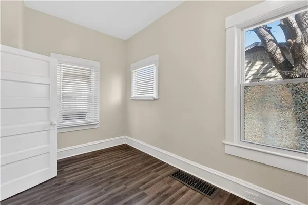 $130,000 | 411 North Lawndale Avenue, Kansas City, MO 64123