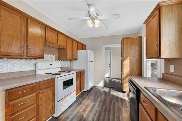 $130,000 | 411 North Lawndale Avenue, Kansas City, MO 64123
