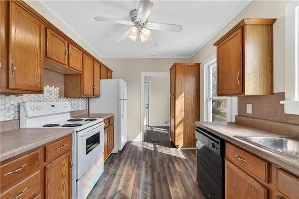 $130,000 | 411 North Lawndale Avenue, Kansas City, MO 64123