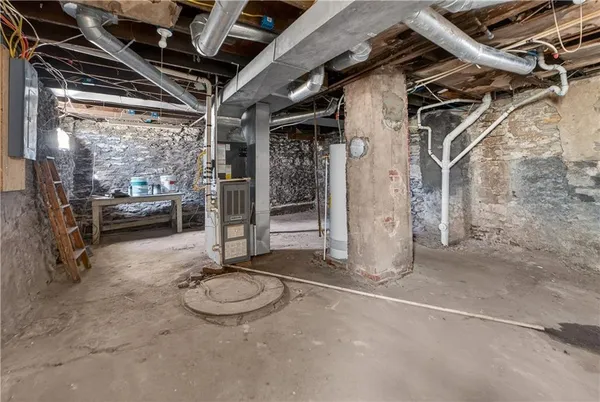 $130,000 | 411 North Lawndale Avenue, Kansas City, MO 64123