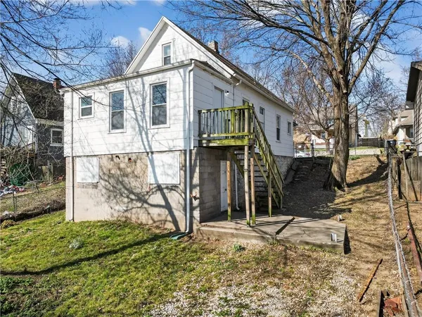 $130,000 | 411 North Lawndale Avenue, Kansas City, MO 64123