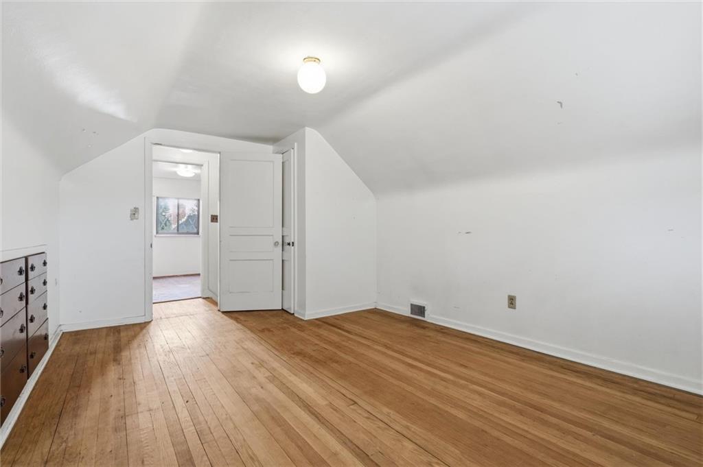 138 Enger Avenue Pittsburgh, PA 15214 - Photo 24 of 50 wooden floor in a room