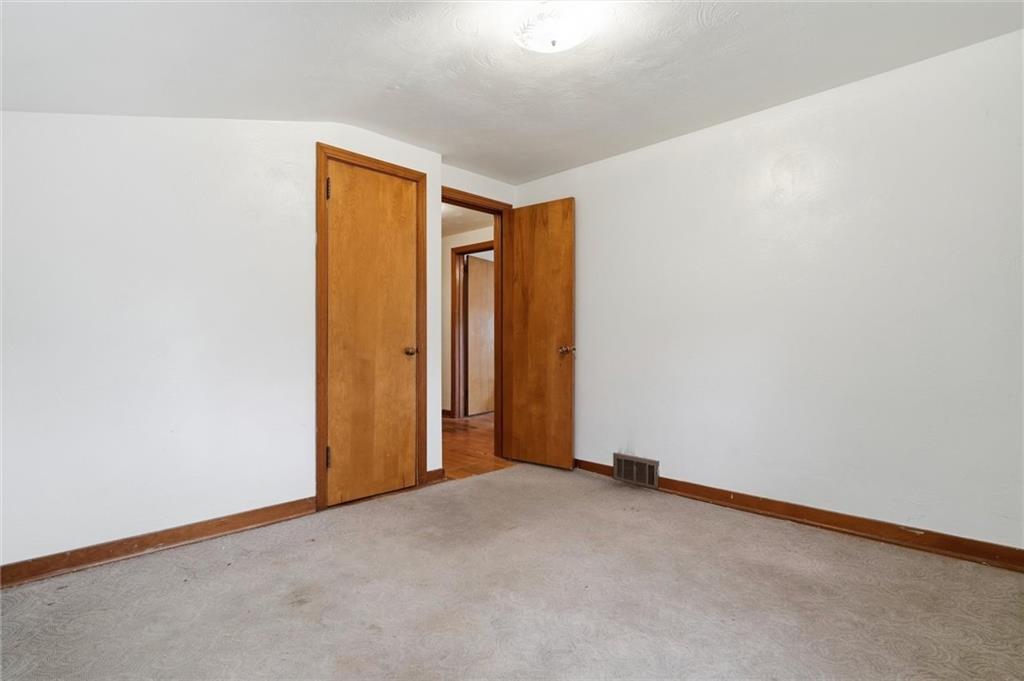 138 Enger Avenue Pittsburgh, PA 15214 - Photo 29 of 50 a view of an empty room