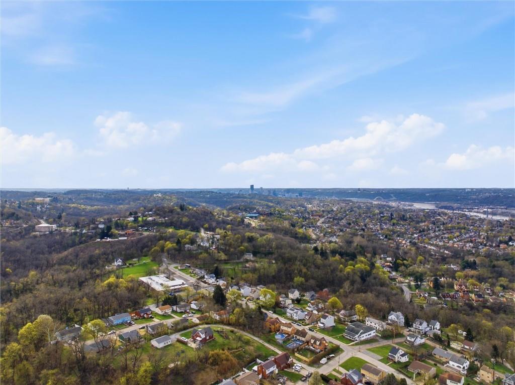 138 Enger Avenue Pittsburgh, PA 15214 - Photo 46 of 50 an aerial view of multiple house