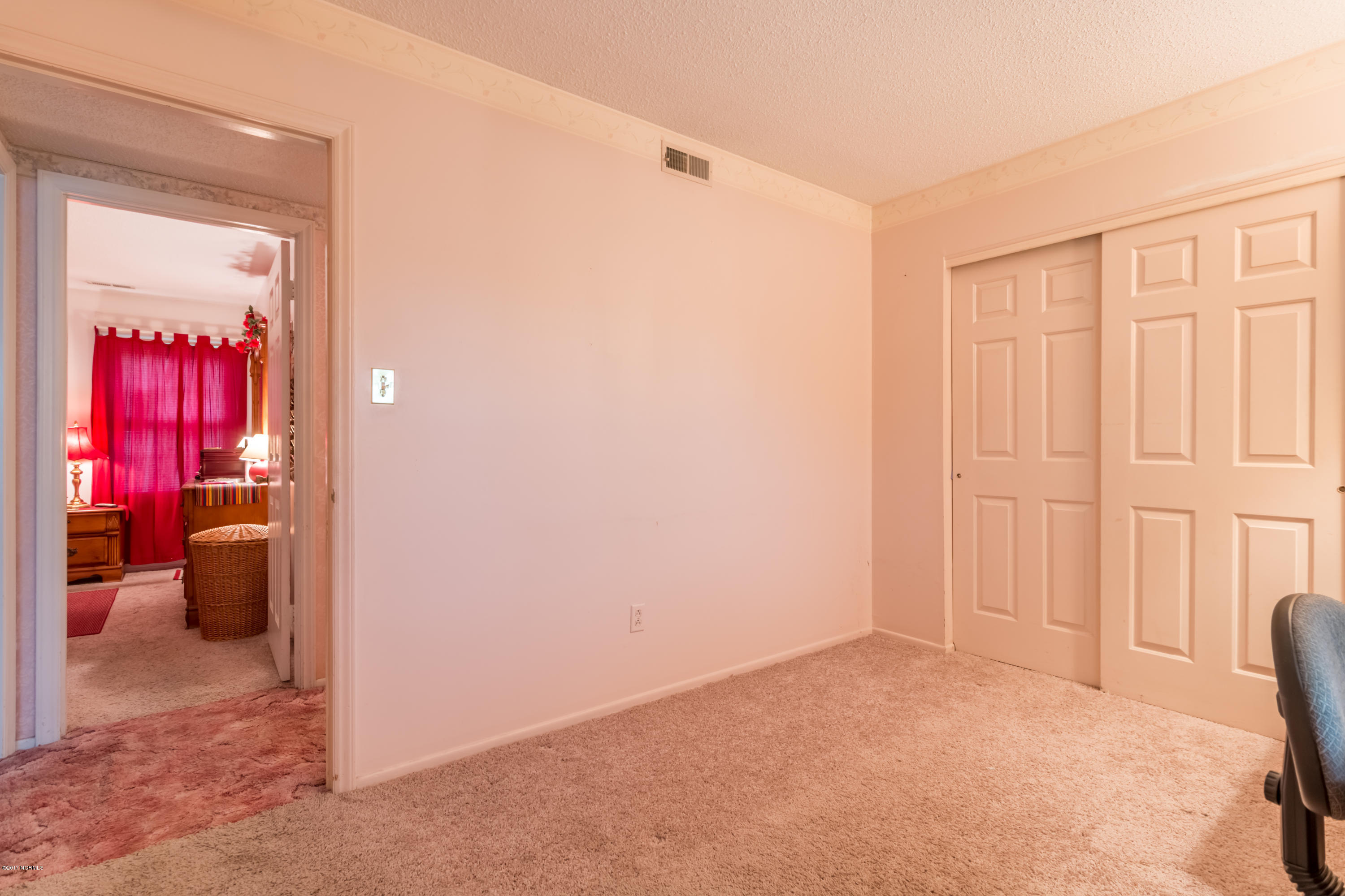 805 Shadowridge Road Jacksonville, NC 28546 - Photo 15 of 25 IMG_7059-HDR-15