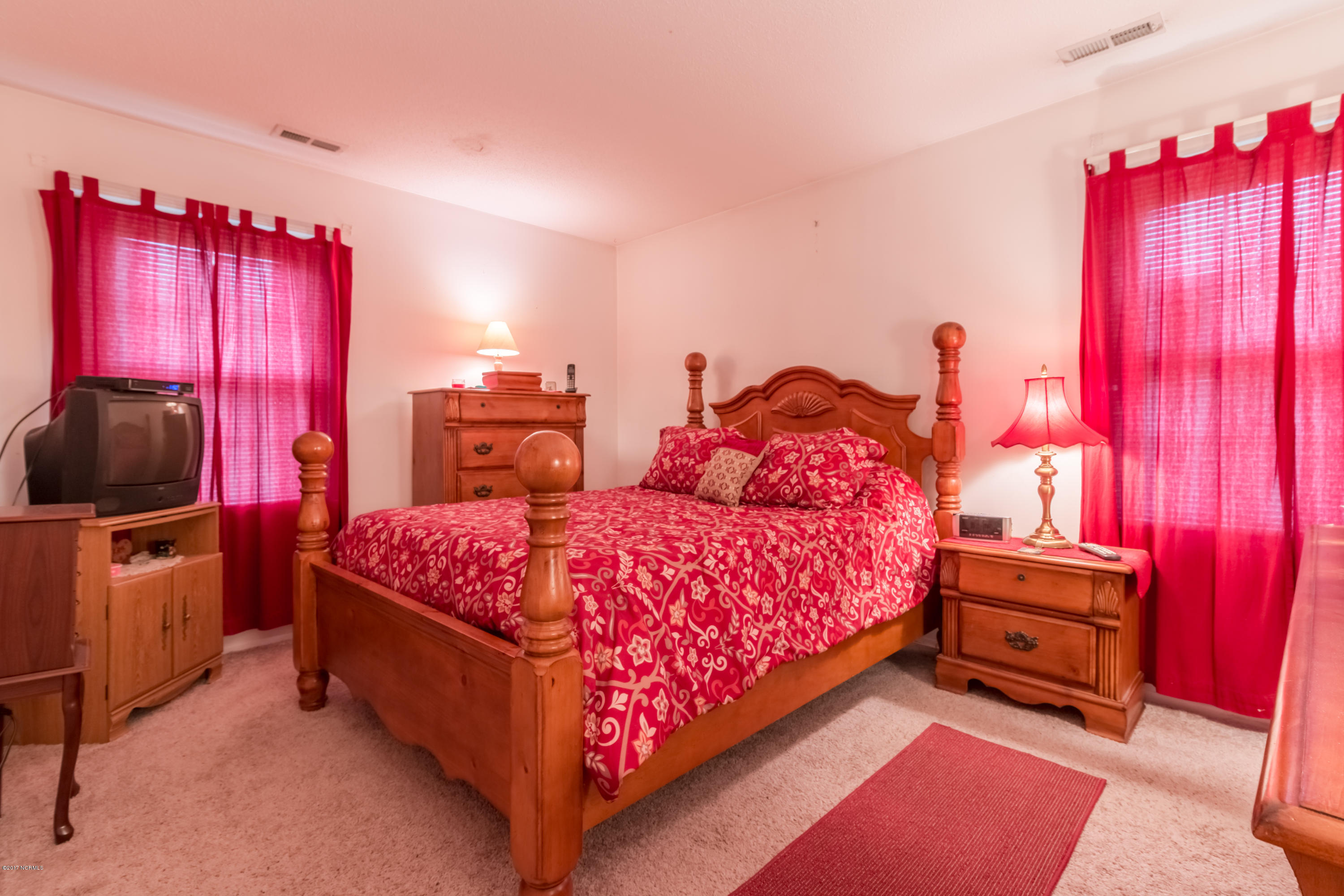 805 Shadowridge Road Jacksonville, NC 28546 - Photo 18 of 25 IMG_7086-HDR-18