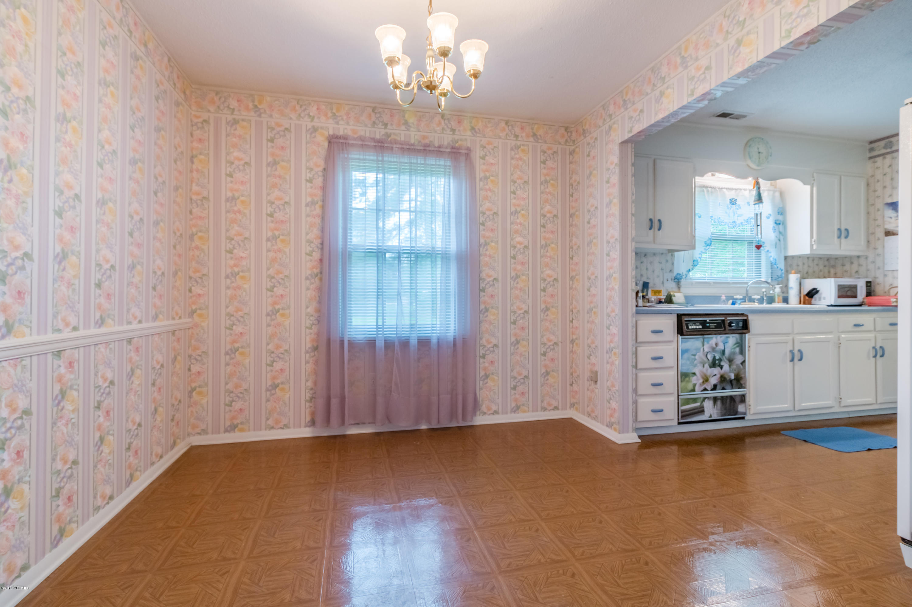 805 Shadowridge Road Jacksonville, NC 28546 - Photo 7 of 25 IMG_6982-HDR-7
