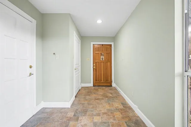 $525,000 | 2920 Shady Lake Circle, Carrollton, TX 75006