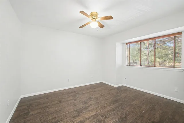 $525,000 | 2920 Shady Lake Circle, Carrollton, TX 75006