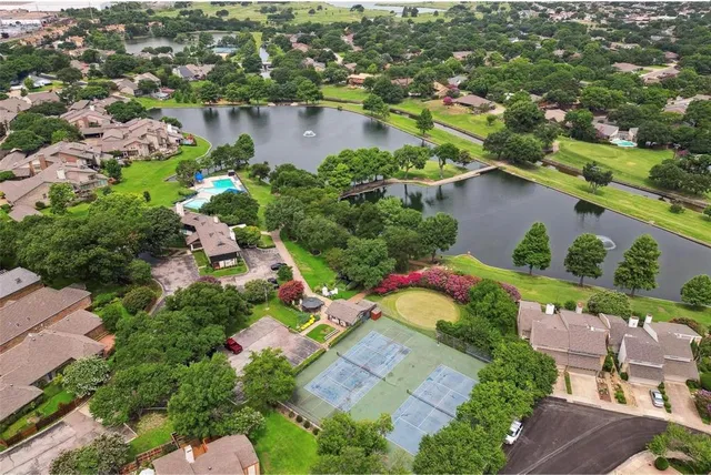 $525,000 | 2920 Shady Lake Circle, Carrollton, TX 75006