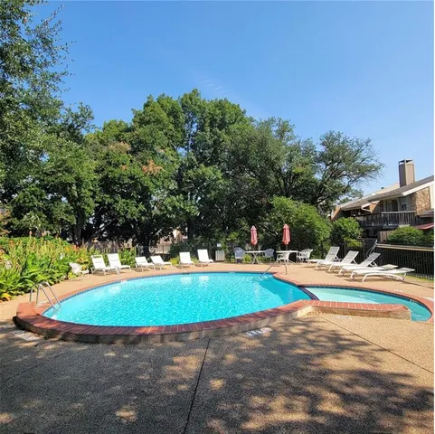 $525,000 | 2920 Shady Lake Circle, Carrollton, TX 75006