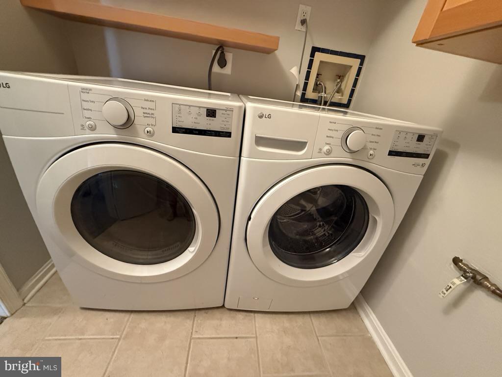 10050 Oakton Terrace Road Oakton, VA 22124 - Photo 18 of 28 LG Front Load Washer and Dryer