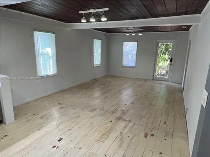 $2,800 | 606 Southwest 11th Street, Fort Lauderdale, FL 33315