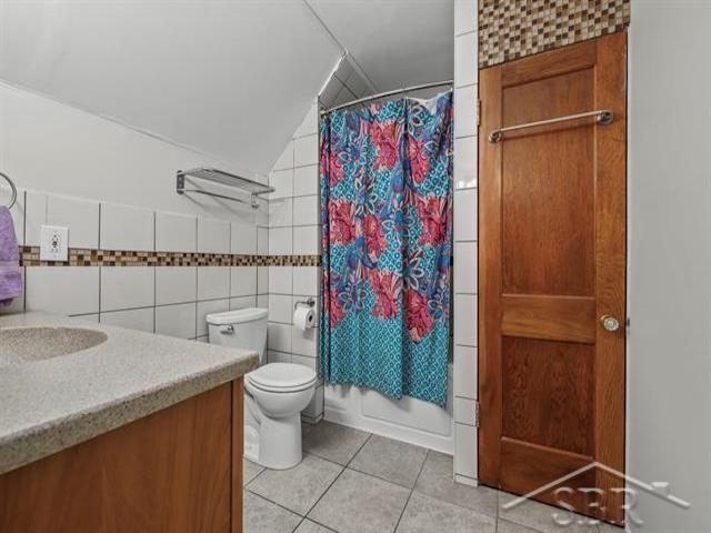 5860 North Center Road Saginaw, MI 48604 - Photo 27 of 44 50169984-b1c1343f-3798-415c-94fd-7ccc90fe709a.JPG