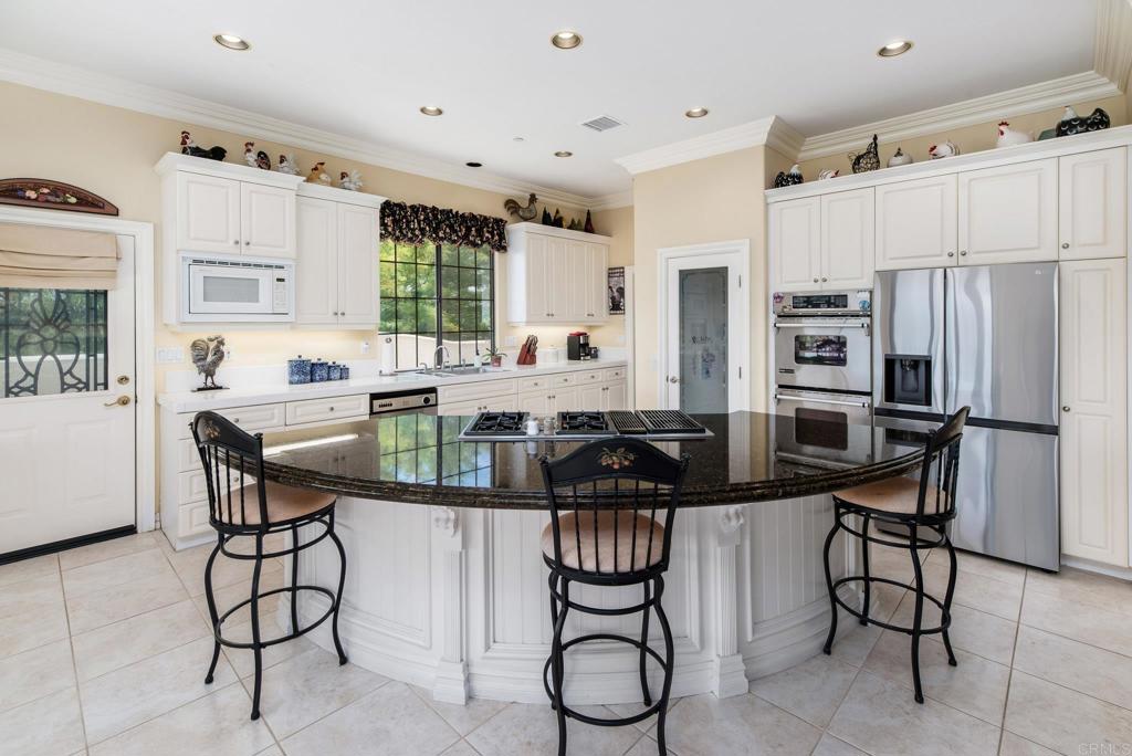 3610 Genista Place Fallbrook, CA 92028 - Photo 18 of 58