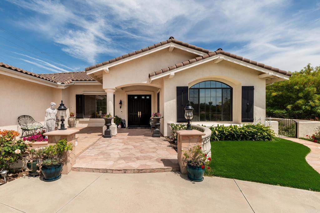 3610 Genista Place Fallbrook, CA 92028 - Photo 3 of 58