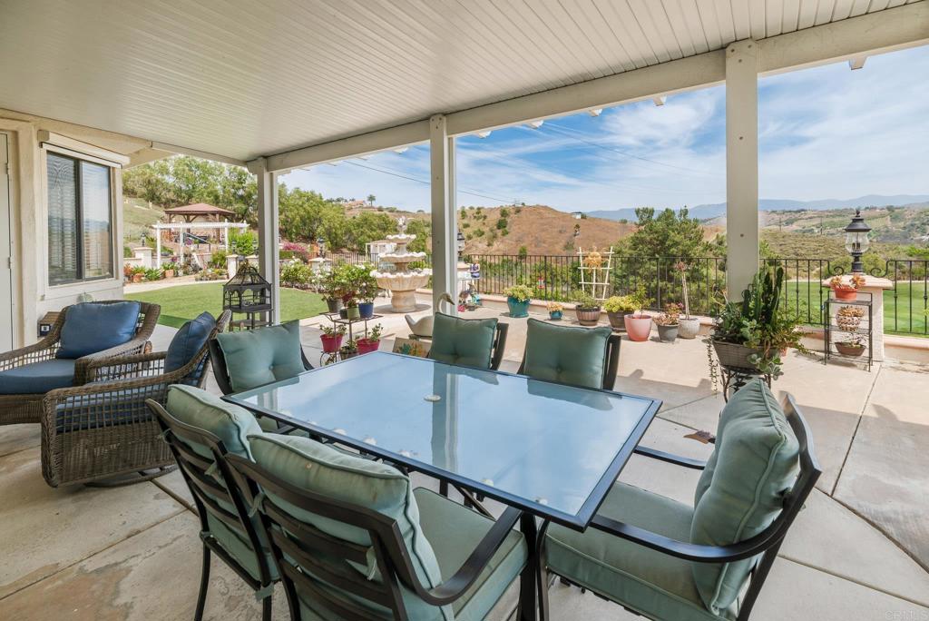 3610 Genista Place Fallbrook, CA 92028 - Photo 40 of 58
