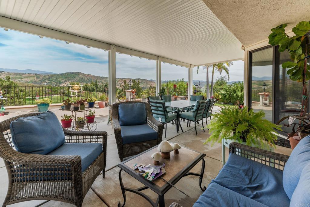 3610 Genista Place Fallbrook, CA 92028 - Photo 42 of 58