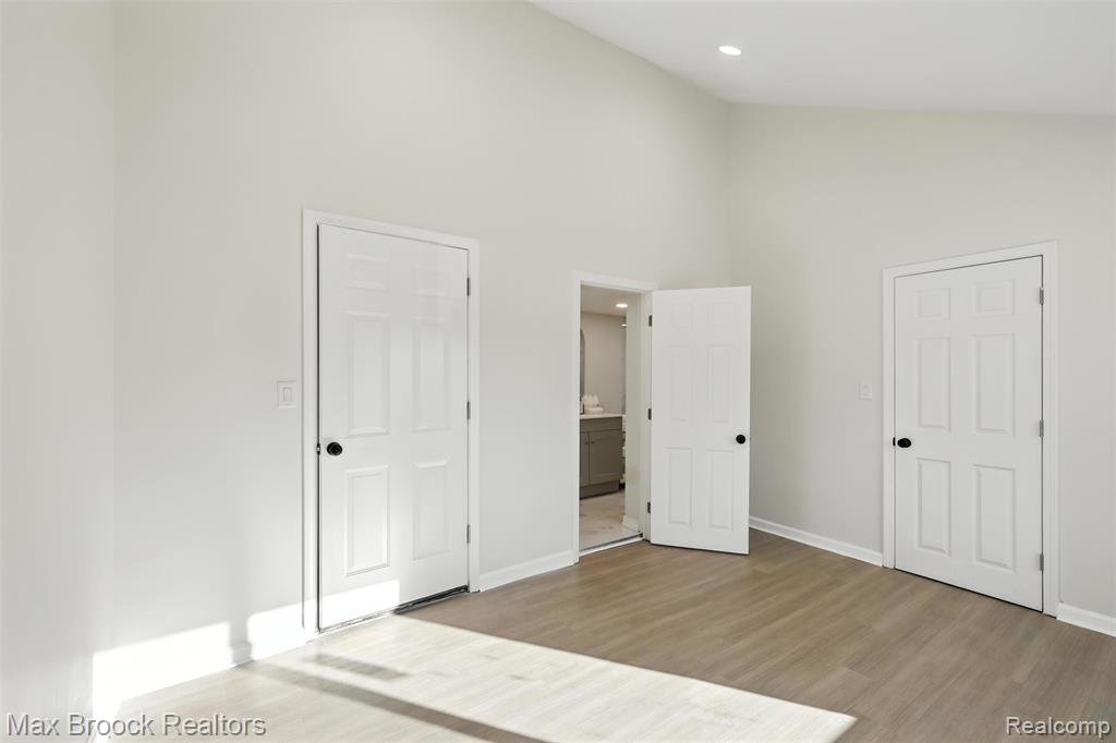 5561 Delmas Road Clarkston, MI 48348 - Photo 28 of 61