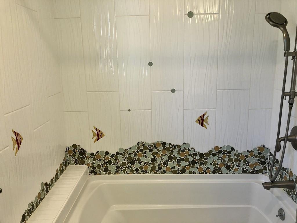 18 Cow Pond Brook Road Groton, MA 01450 - Photo 33 of 40 a bathroom with a bathtub