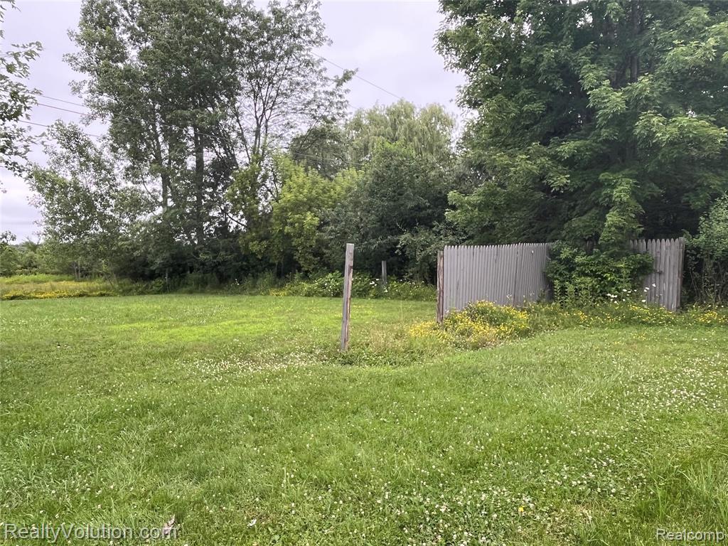 4025 Barth Road Capac, MI 48014 - Photo 19 of 21
