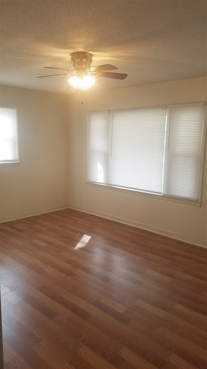 2713 Spring Place Road Southeast Cleveland, TN 37323 - Photo 4 of 14 Gallery Image 4