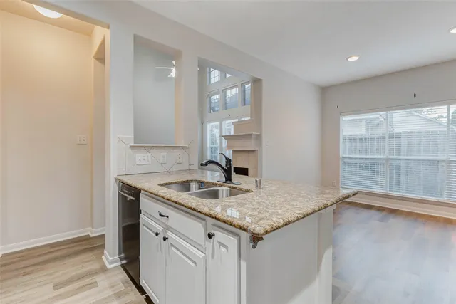 $1,950 | 10210 Thornmont Lane, Houston, TX 77070