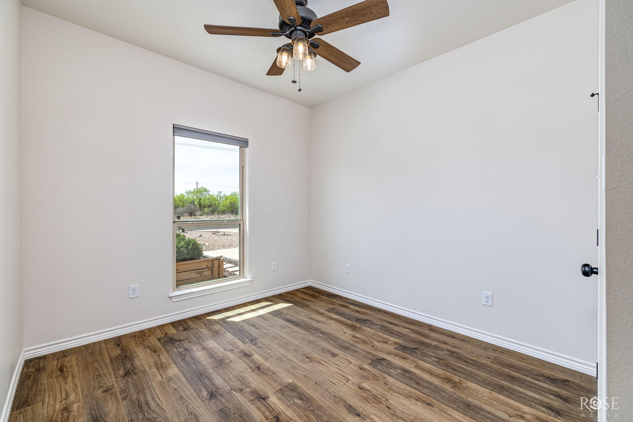 1938 Beaty Road San Angelo, TX 76904 - Photo 26 of 45 Bedroom 2 - Split bedrooms arrangement
