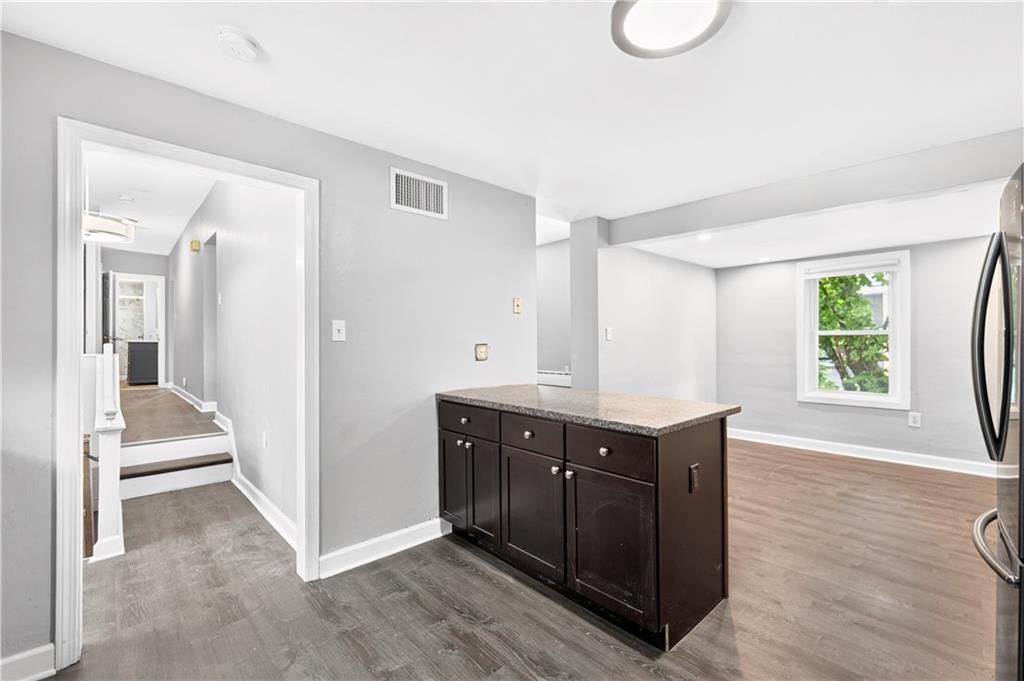 73 South 14th Street Pittsburgh, PA 15203 - Photo 10 of 49