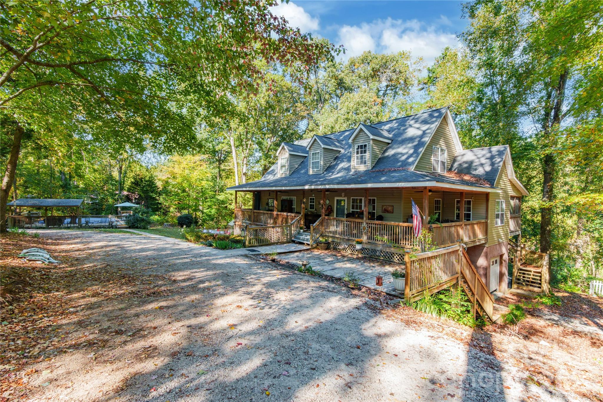 880 Columbia Road Chester, SC 29706 - Photo 2 of 40 Gallery Image 2