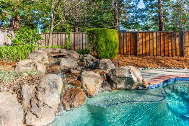 $1,200,000 | 5027 Castle Combes Court, Granite Bay, CA 95746