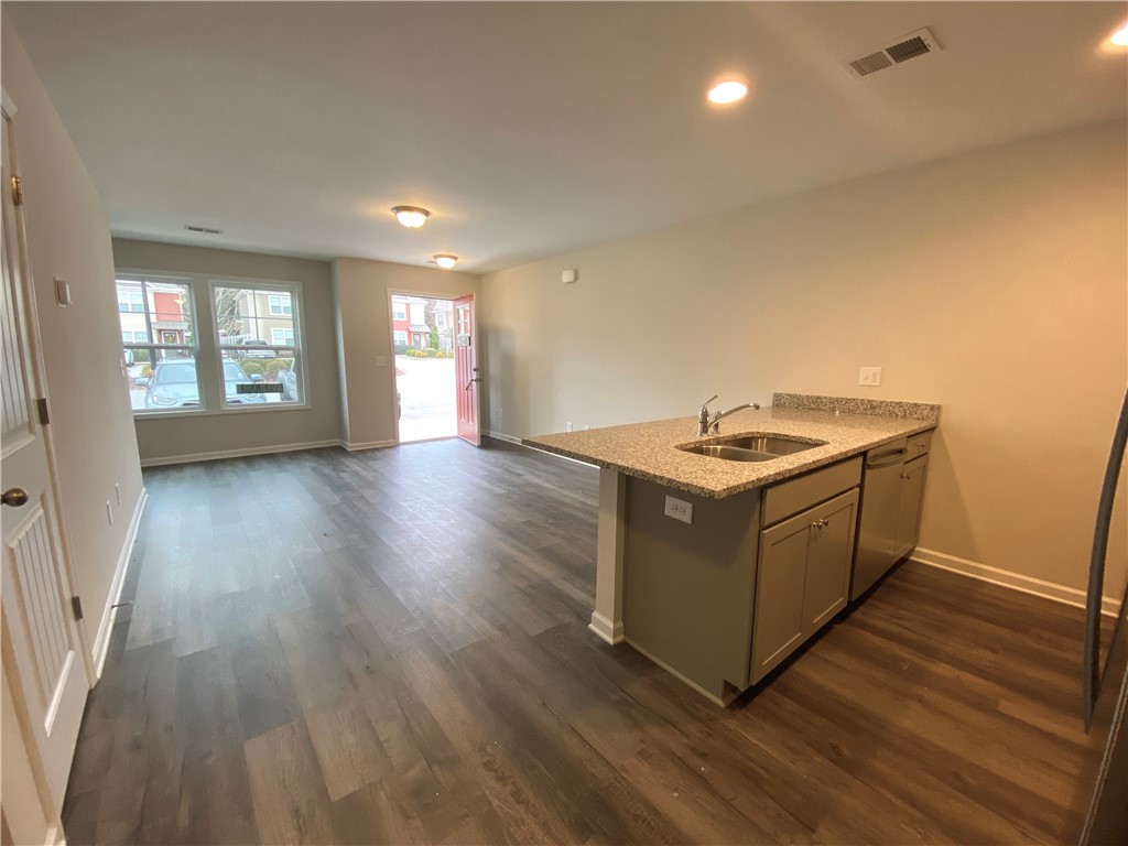 235 Pendleton Road, Unit M2 Clemson, SC 29631 - Photo 4 of 24