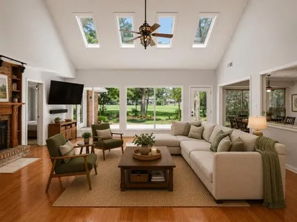 $643,500 | 208 Evangeline Drive, Mandeville, LA 70471