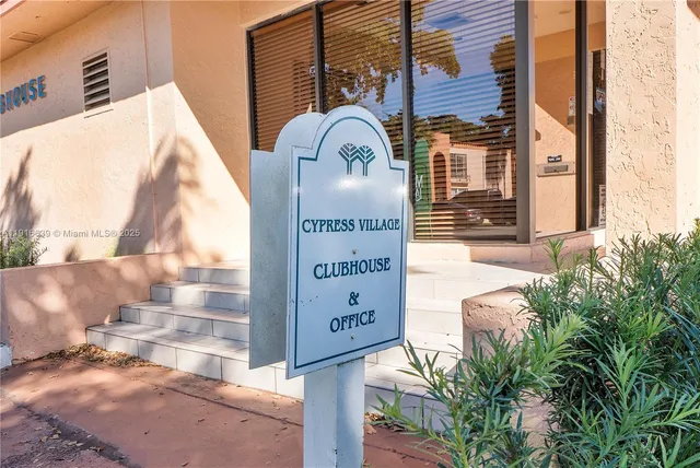 a view of a sign board