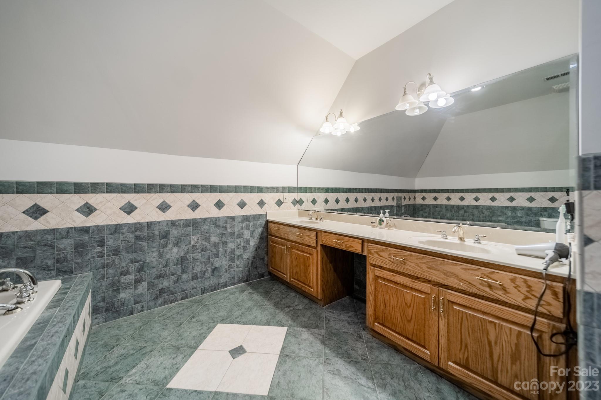 11205 Bringle Ferry Road Salisbury, NC 28146 - Photo 14 of 48 Gallery Image 14