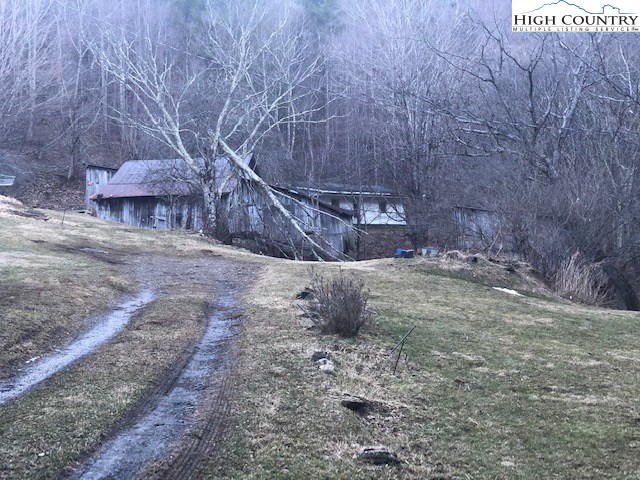 516-523 Rash Rd Extension Todd, NC 28684 - Photo 2 of 16 Gallery Image 2
