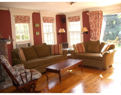 46 Flint Road Acton, MA 01720 - Photo 3 of 12 Gallery Image 3