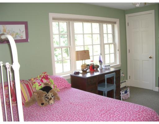 46 Flint Road Acton, MA 01720 - Photo 7 of 12 Gallery Image 7