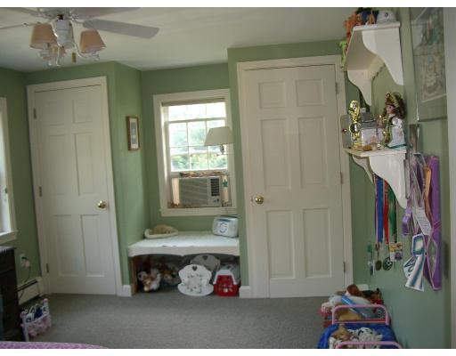 46 Flint Road Acton, MA 01720 - Photo 8 of 12 Gallery Image 8