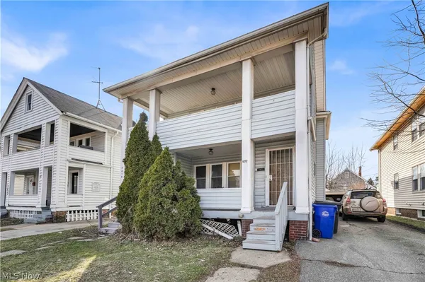 $950 | 3416 West 117th Street, Unit 3418/UP, Cleveland, OH 44111