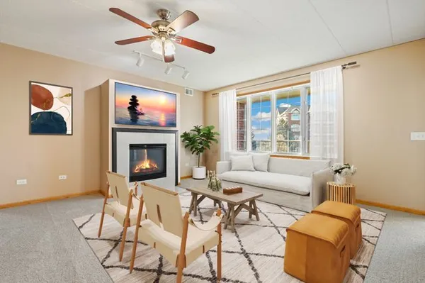 $275,000 | 7904 Trinity Circle, Unit 2SE, Tinley Park, IL 60487