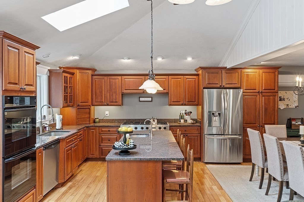 18 Shirley Road Townsend, MA 01469 - Photo 6 of 42