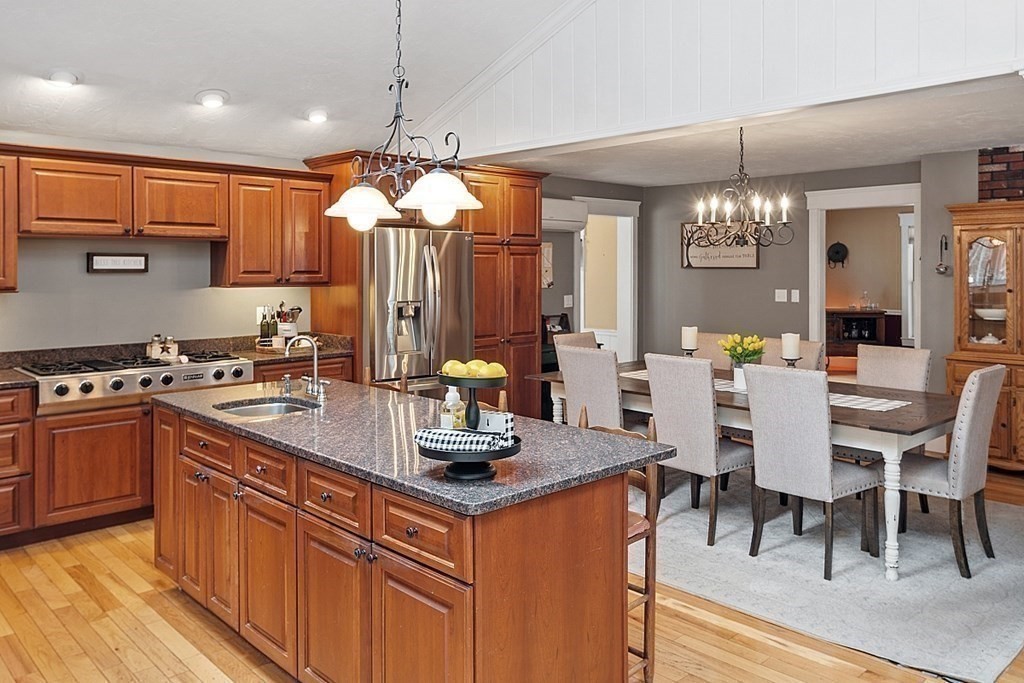 18 Shirley Road Townsend, MA 01469 - Photo 8 of 42