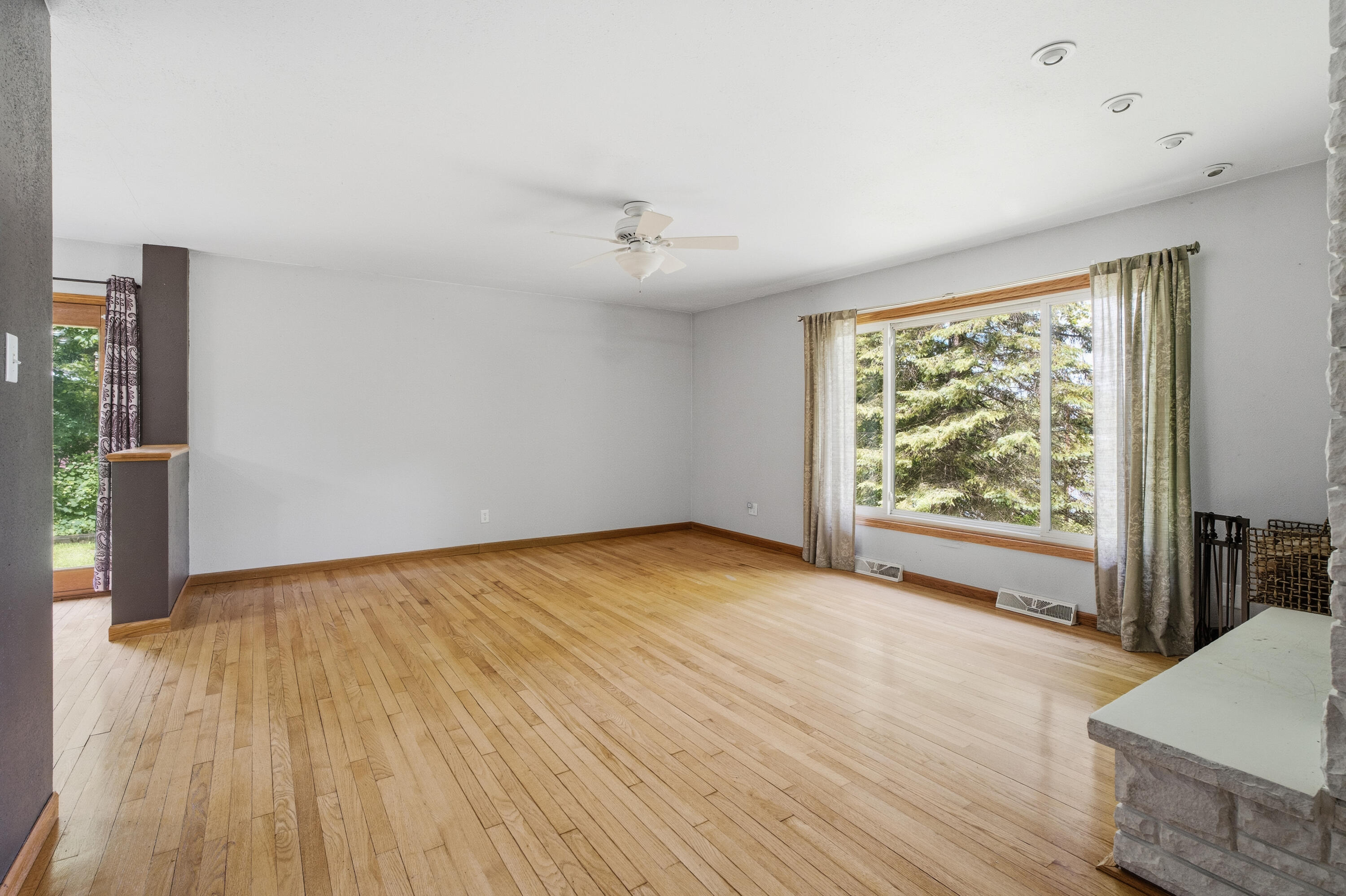 16924 Lax Chapel Road Schleswig, WI 53042 - Photo 10 of 49 Photo-2
