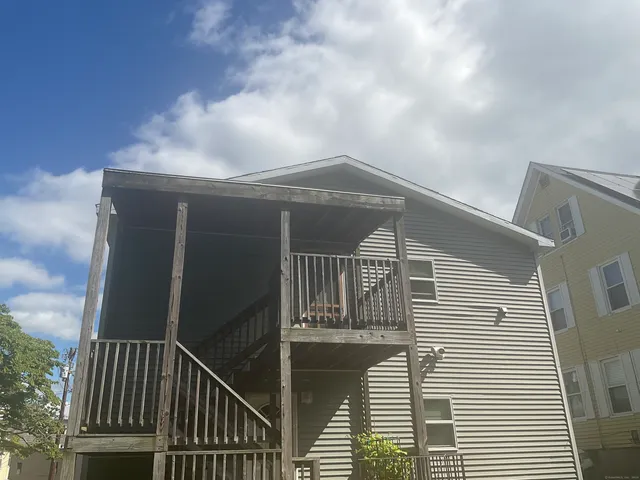 $1,550 | 21 Cooley Avenue, Unit 2, Middletown, CT 06457