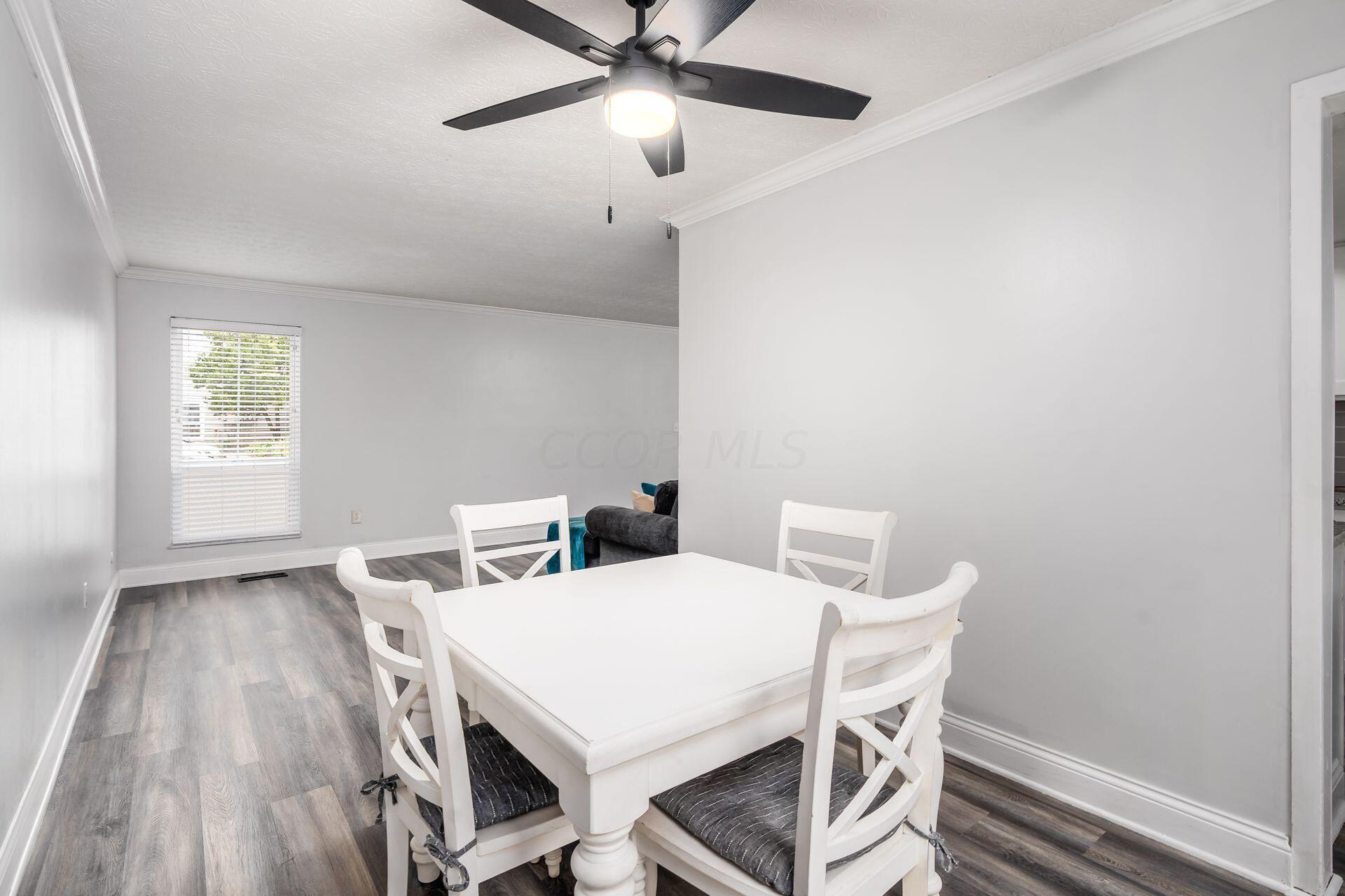 487 Old Coach Road, Unit D Westerville, OH 43081 - Photo 11 of 32 DIning