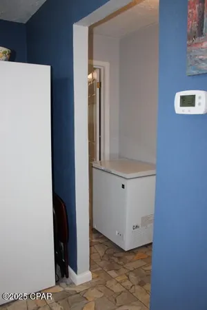 $205,000 | 2100 3rd Avenue, Sneads, FL 32460