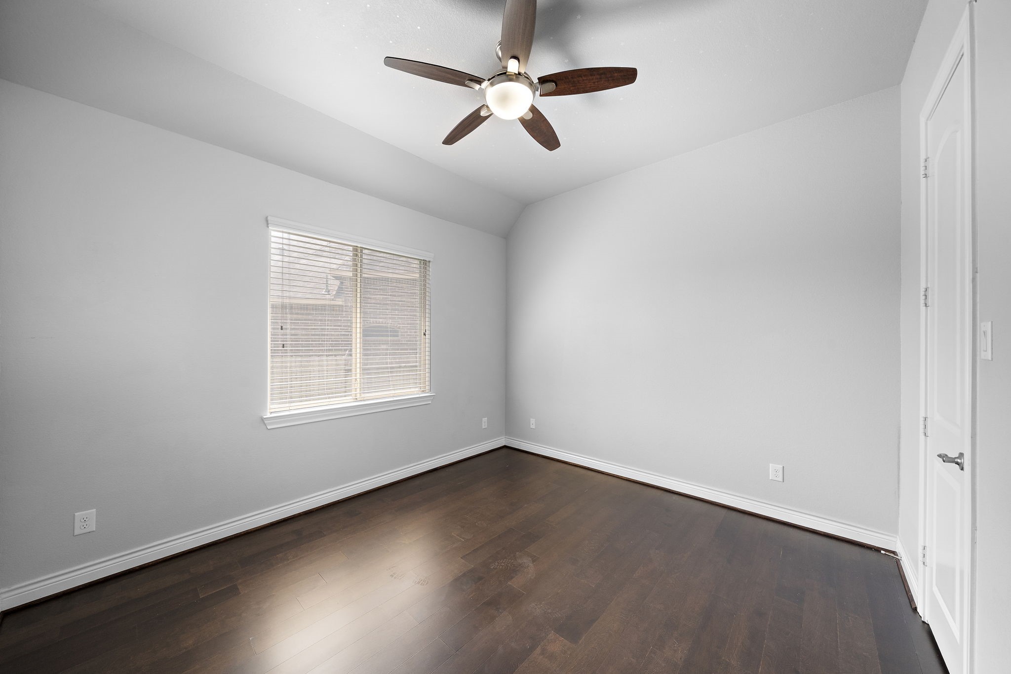 23323 Preserve Glen Circle Spring, TX 77389 - Photo 20 of 28 Bedroom